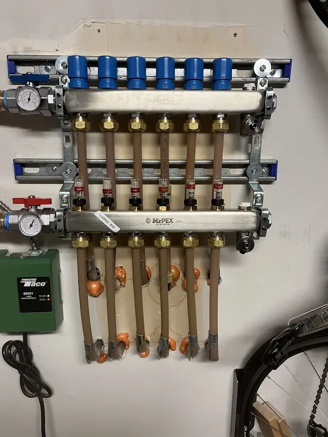 Plumber performing Gas Leak Detection at a residential property in Weehawken